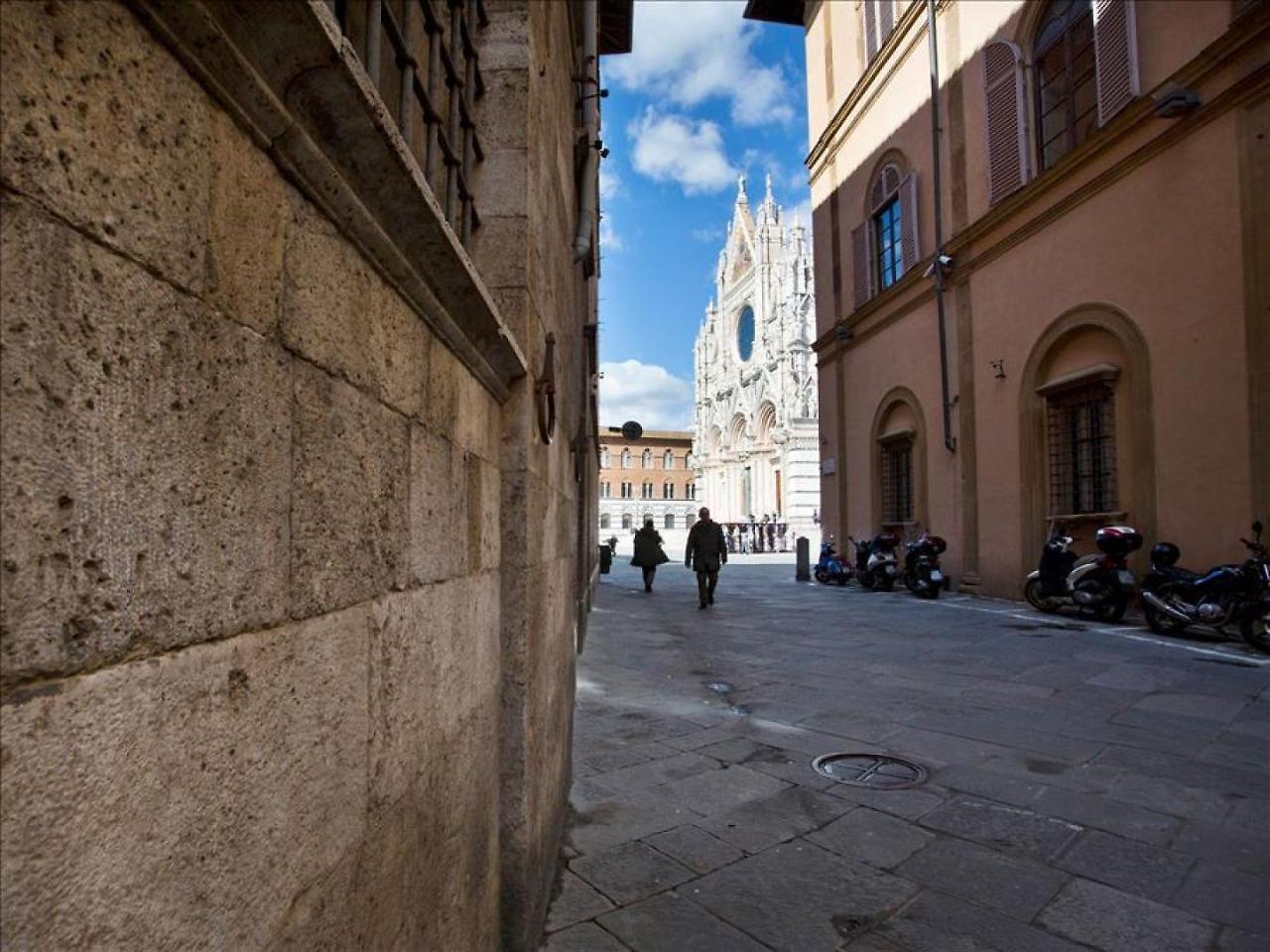 Romantica * Siena